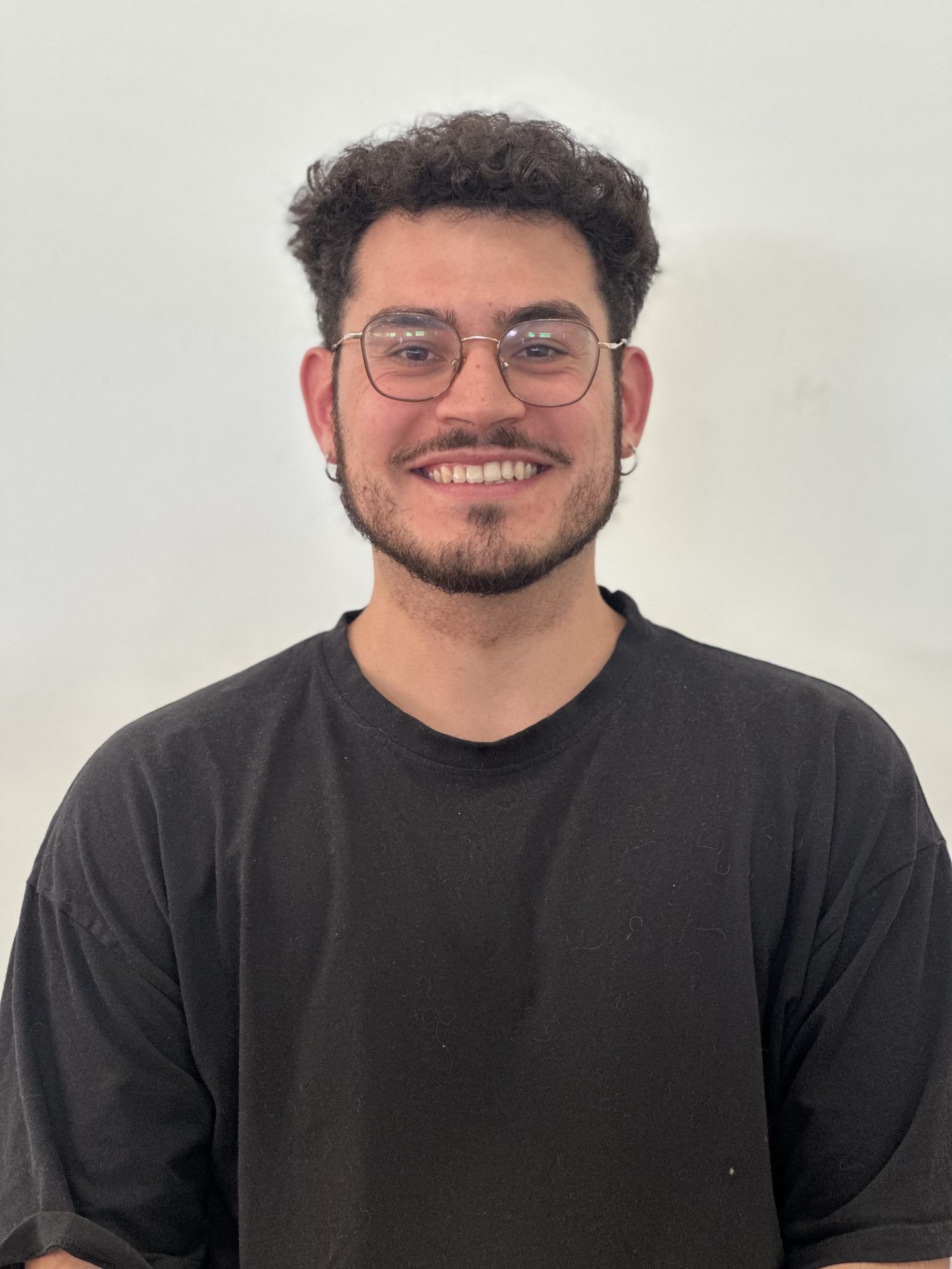 6. FRANCISCO BASCUÑÁN GONZÁLEZ. PSICÓLOGO.