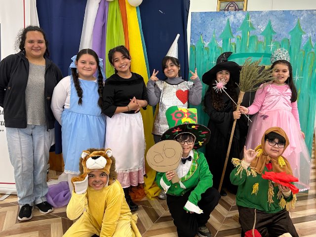 Acle de Teatro: Talento, inclusión y creatividad en escena